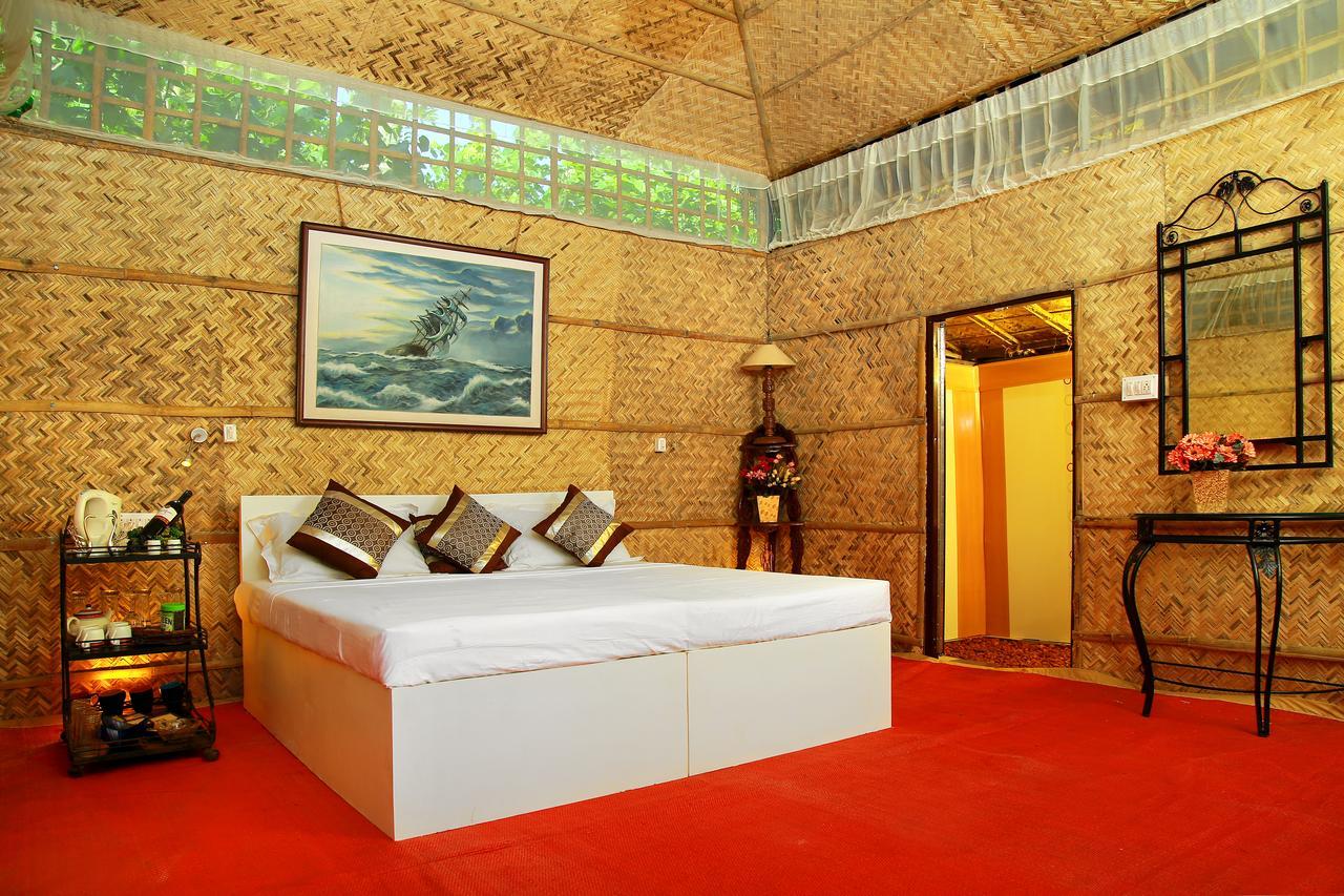 Colonels Beach Villa Alappuzha Ngoại thất bức ảnh